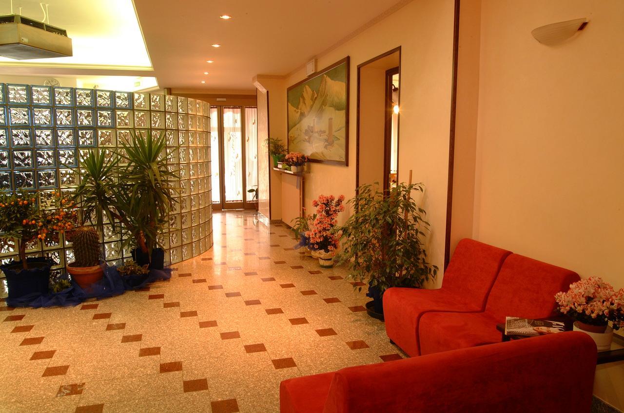 Hotel Valentino Perosa Argentina Ngoại thất bức ảnh